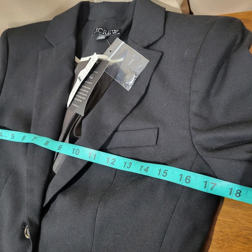 J Crew Cropped lady blazer in four-season stretch CN786 Size 2 Petite NWT Black - Picture 8 of 9